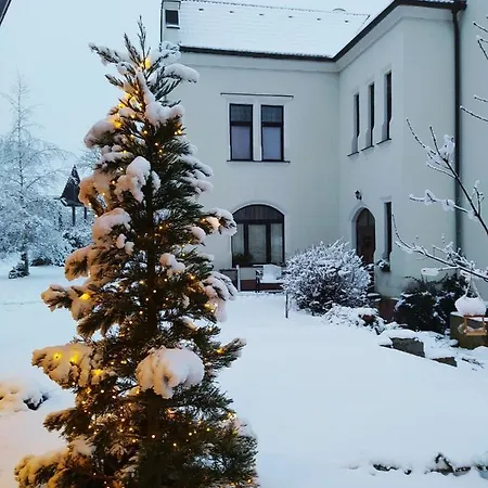 Liduska S Kavarnou Bechyně