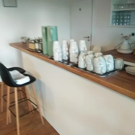 Liduska S Kavarnou 3*