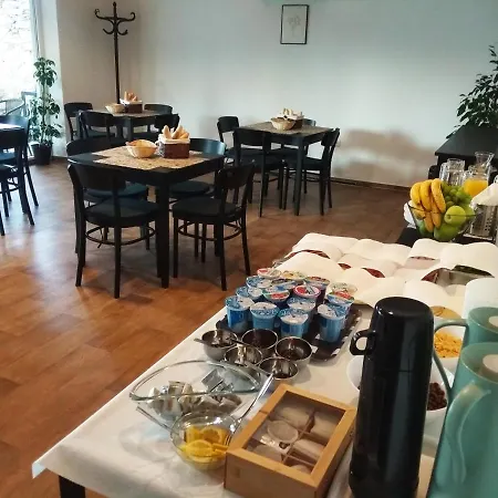 Liduska S Kavarnou Penzion