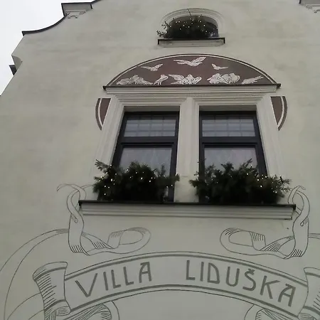 Liduska S Kavarnou Affittacamere