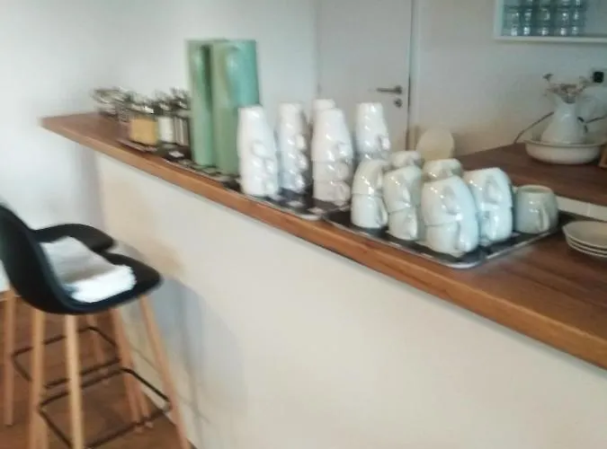 Liduska S Kavarnou 3*