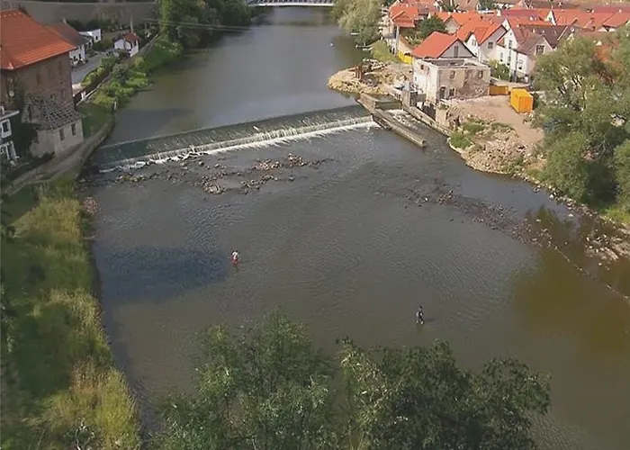 Liduska S Kavarnou Bechyně