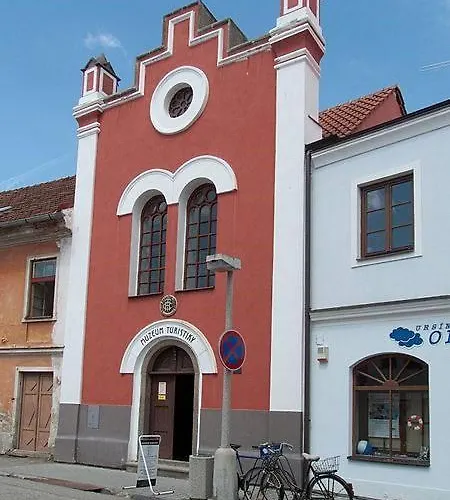 Maison d'hôtes Liduska S Kavarnou Bechyně