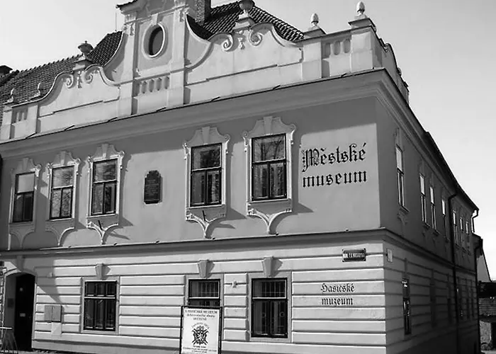Liduska S Kavarnou Bechyně