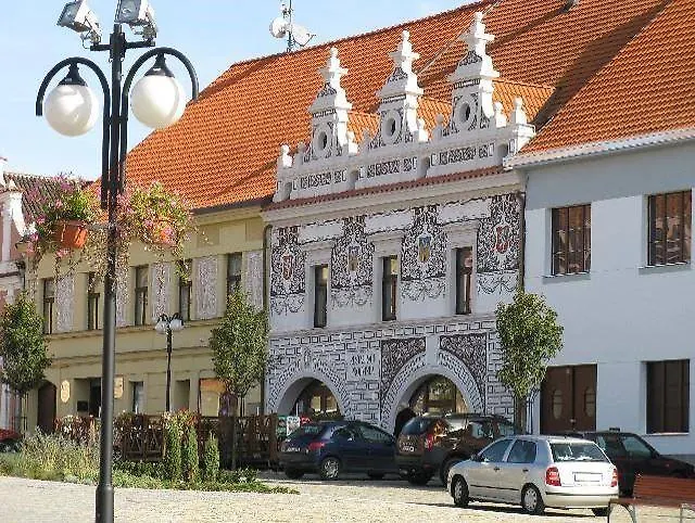 Liduska S Kavarnou